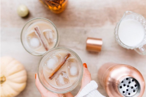 THEE RECEPT; BAILEYS CHAI COCKTAIL - O-lijf de Culinaire Cadeau en Lifestyle webshop 